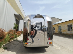 Camion de café mobile en promotion, entièrement équipé et personnalisable pour la vente de hot-dogs en extérieur - Product Image 3