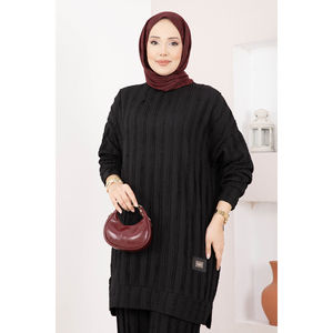 Conjunto Casual de Dos Piezas con Pantalones Negros, Incluye Pantalones Cortos y Top - Product Image 2