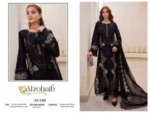 Colección Premium Cambric Cotton Pakistani Salwar Kameez con bordado pesado hecho a mano para fiestas disponible a precio mayorista - Product Image 3