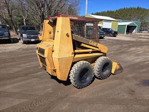 1989 Case 1835C Skid Steer Loader-Fiabilité classique et conception intégrée - Product Image 4