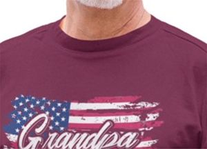 T-shirt unisexe avec drapeau des États-Unis Design subtil à manches courtes en coton et polyester tricoté en gros en vrac pour le jour de l'indépendance patriotique pour hommes - Product Image 4