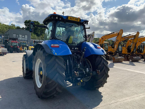 Tractor de Jardín New Holland T7.260 4WD, Motor de 225HP, Transmisión por Engranajes, Alta Productividad, Fácil Mantenimiento, Garantía de 2 Años Disponible - Product Image 4