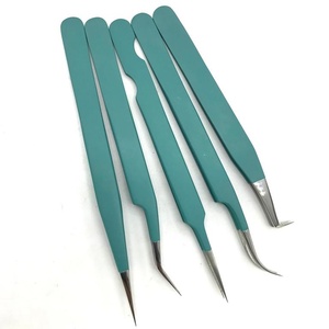 Pinces à cils professionnelles personnalisées avec logo, en acier inoxydable, 45 degrés, multifonctionnelles, volume, fibre, pointues, faible MOQ - Product Image 1