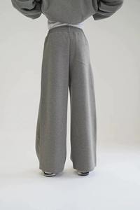 Conjunto de Sudadera y Pantalones Deportivos de Invierno Personalizados OEM, Pantalones Anchos de Cintura Doble, Estilo Y2K, con Cremallera, Pedrería, Acampanados, 100% Algodón - Product Image 3