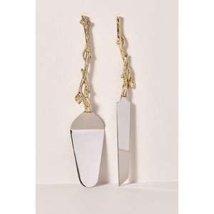 Servidor de pasteles de acero inoxidable de diseño elegante, perfecto para bodas, fiestas y ocasiones especiales, agrega un toque de sofisticación - Product Image 1