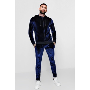 Vente en gros Survêtement d'hiver personnalisé écologique grande taille en velours Slim Fit pour hommes 100% coton - Product Image 3