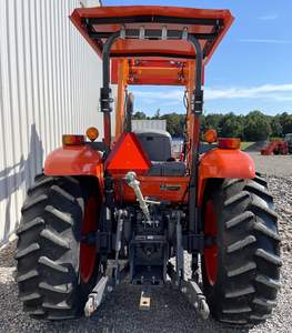 Tracteur Kubota M6060 d'occasion abordable avec accessoire à vendre - Product Image 6