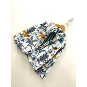 Veste en coton imprimé au motif Jungle Darbar, couleur ivoire, style safari, avec col montant, respirante, design estival, finition soignée - Product Image 2