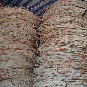 แกนหวายธรรมชาติจากเวียดนาม \ วัสดุงานฝีมือที่ทนทานยืดหยุ่นและมีคุณภาพสูง - Product Image 2