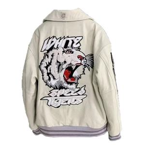 Veste en cuir de mouton véritable de qualité supérieure |   Aviateur brodé à motif tigre de haute qualité |   Veste de sport épaisse noire et blanche pour homme - Product Image 2