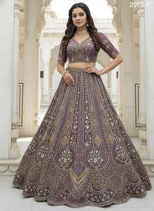 Lehenga choli ความยาวของพืชปราศจากริ้วรอยสำหรับงานแต่งงานงานปักผ้าออร์แกนซารี zari zale จากดีไซเนอร์ใหม่ - Product Image 4