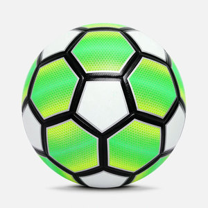 Vente chaude ballons de football durables de haute qualité fabriqué en usine nouvelle conception ballons de football promotionnels exigés par le client - Product Image 2