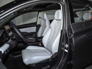 2024 2025 para Coolray 1.5L Super Edition, Vehículo Usado, SUV de 5 Puertas y 5 Asientos, Tracción Delantera, Gasolina - Product Image 3