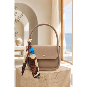 Mini sac à main bleu vénison en cuir imprimé avec détail écharpe - Product Image 1