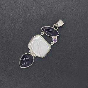 Pendentif en argent sterling 925 fait à la main pour femme Unique améthyste perle fine pendentifs et bijoux à breloques - Product Image 1