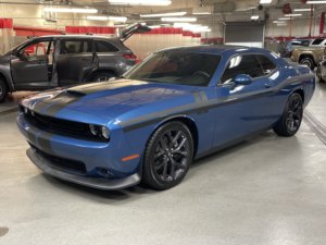 Bien mantenido limpio 2022 Dod_ge Challenger GT V6 3.6L RWD - Product Image 4