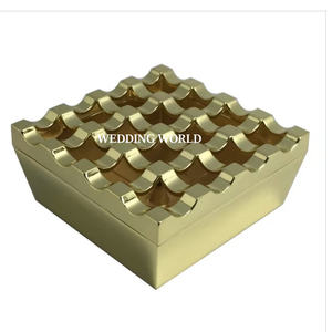 Luxury New Metal Ashtray Premium Quality Handmade Designer Ashtray Classic Stylish Wholesale Luxury New Metal Ashtray - Product Image 5