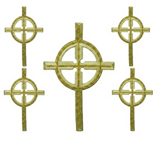 Parche masónico hecho a mano con hilo de oro, insignia bordada con cruz celta, accesorios de regalia personalizados para uniformes y chaquetas. - Product Image 1