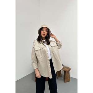 Camisa de Gabardina Beige - Beige - Product Image 2
