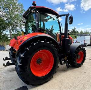 Tractor Kubota/2wd/4wd 35hp Tractor agrícola Kubota/Tractor de 70hp con cargador frontal. - Product Image 3