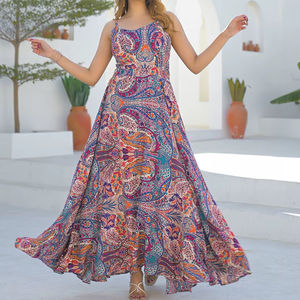 ชุดเดรสยาวพิมพ์ลายเพสลีย์หลากสีสัน สายคล้องไหล่ ดีไซน์หรูหรา เหมาะสำหรับใส่ไปเที่ยวทะเลและงานปาร์ตี้ |   ชุดลำลอง |   แฟชั่นฤดูร้อนแบบยุโรป - Product Image 1