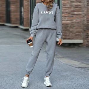 Survêtements d'hiver personnalisés par sublimation pour hommes et femmes - Coton 100% respirant et épais de haute qualité - Product Image 5