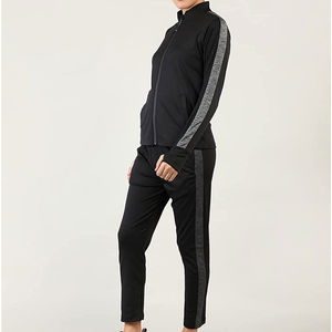 Vente de gros Design personnalisé Survêtement pour filles Survêtement pour femmes Survêtements pour femmes avec bretelles et logo - Product Image 4