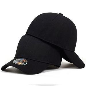 Casquette de camionneur unisexe en toile extra respirante avec large panneau en maille, confort réglable pour les performances athlétiques et le port quotidien - Product Image 1