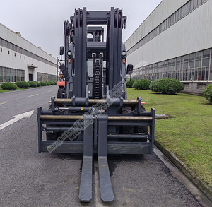 Montacargas Diésel LG100DT <span class=keywords><strong>China</strong></span> Lonking de <span class=keywords><strong>10</strong></span> Toneladas con Horquillas de 1520 mm y Motor de 92kw - Product Image 5