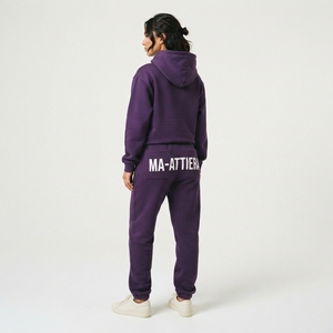 Conjunto de Sudadera con Capucha y Pantalones de Chándal de Forro Polar Morado para Mujer, Estilo Casual y Urbano - Product Image 4