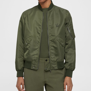 Chaqueta Bomber de satén con logotipo personalizado para hombre, ropa de calle de moda de calle con lona de poliéster, estilo destacado con logotipo frontal - Product Image 1