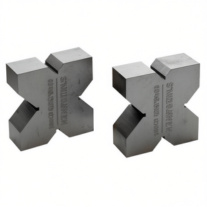 Facom Cutting & Forming <b>Tools</b> Pair of Steel V-Blocks with 20 Microns <b>Precision</b> - Product Image 2