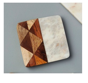 Juego de 4 posavasos de madera y mármol con forma de corazón, posavasos de mango de madera natural y mármol hechos en la India - Product Image 2