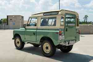 รถแลนด์โรเวอร์ ดีเฟนเดอร์ ซีรีส์ 2 รุ่นคลาสสิก ปี 1970 ระดับอีลิท - Product Image 2