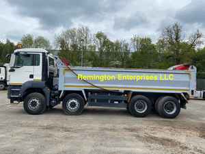 Camion benne d'occasion MAN TGS 35.400 RHD 6x4 de 2016, capacité 50t, diesel, poids lourd, conduite à droite - Product Image 4