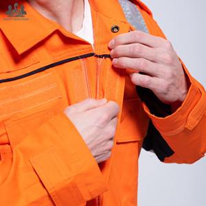 Overoles de Seguridad de Poliéster Resistentes al Agua y Transpirables |   Traje de Protección Industrial OEM |   Personalizable |   Fábrica - Product Image 6