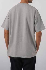 T-shirts pour hommes en coton 100% tricoté respirant à séchage rapide, couleur unie, marque personnalisée en gros - Product Image 3