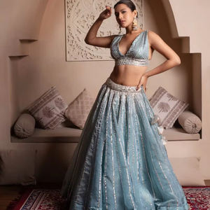 GHAZAL BLEU POUDRE GOTA PATI SOIE LEHENGA SET AVEC SOIE DUPATTA Paillettes Bleues Brodées Lehenga - Product Image 1