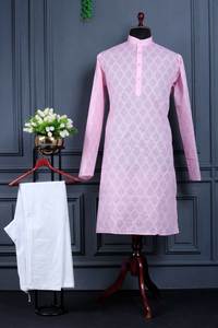 Kurta traditionnel en coton pour les fonctions de mariage Collection de designs de meilleure qualité kurta brodée - Product Image 3