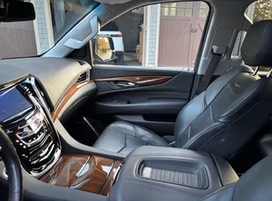 CADILLAC ESCALADE LUXURY SPORT 2019 USADO, Volante a la Izquierda/Derecha - Product Image 4