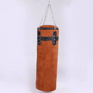 Sac de frappe en cuir de haute qualité pour l'entraînement de boxe et les séances de sport, conception robuste pour la salle de sport à domicile et l'utilisation en fitness - Product Image 3