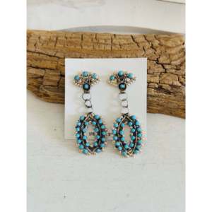 Boucles d'oreilles pendantes Joan Cheama en turquoise Kingman et argent sterling, design géométrique - Product Image 1