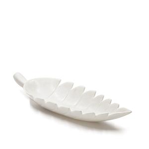 Fourniture en gros Assiette à feuilles en marbre fabriquée à la main pour centre de table à manger ou présentoir de collations disponible à la vente - Product Image 2