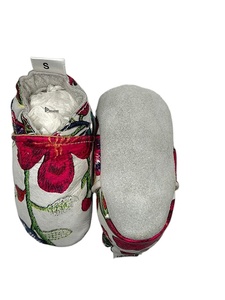 Zapatos de cuero personalizados para bebé niña, suela suave para primeros pasos, con empaque personalizado - Product Image 3