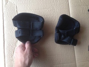 แผ่นรองเข่าสำหรับผู้ใหญ่6ชิ้นแผ่นรองข้อศอกแผ่นป้องกันข้อมือสเก็ตบอร์ดโรลเลอร์เบลดขี่จักรยานบีเอ็มเอ็กซ์จักรยานวิ่งสกู๊ตเตอร์ - Product Image 6