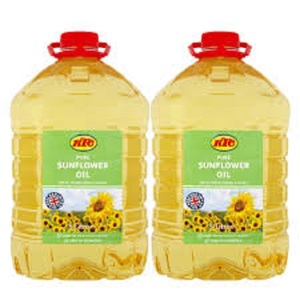 Huile végétale raffinée biologique KTC de qualité supérieure avec une pureté de 99% disponible en gros en bouteilles de 1L pour l'exportation - Product Image 1