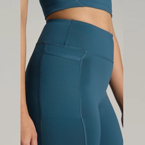 Nuovi arrivi: Leggings personalizzati all'ingrosso foderati in pile, <span class=keywords><strong>pantaloni</strong></span> da <span class=keywords><strong>donna</strong></span> modellanti a vita alta, caldi, per yoga, prodotti in Bangladesh - Product Image 4