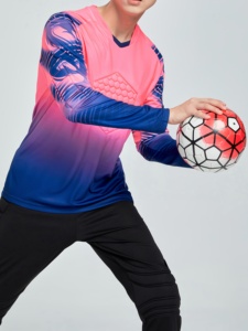 Camiseta de fútbol Premium personalizada con tela transpirable de secado rápido, colores personalizados y nombres de equipos, ajuste perfecto para adultos unisex - Product Image 2