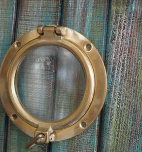 Élégant article de décoration intérieure : Fenêtre lanterneau en laiton, lanterneau de bateau, lanterneau de porte, lanterneau en verre, décoration murale maritime - Fenêtre - Product Image 1