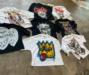 Vêtements et accessoires>> Vêtements pour hommes>> T-shirts pour hommes - Product Image 6